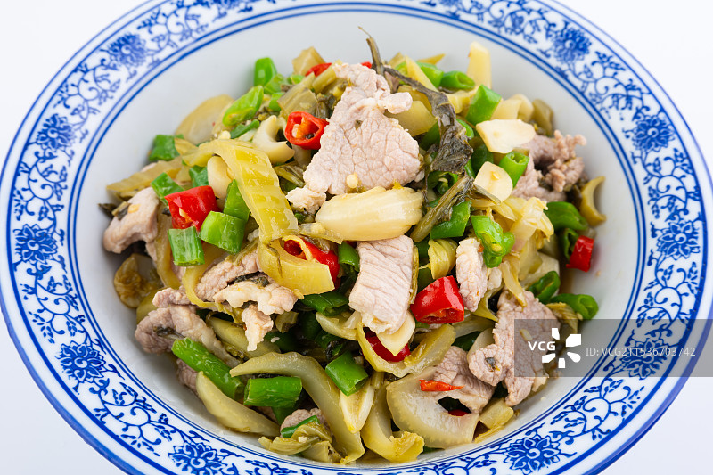 一碗家常菜酸菜炒肉图片素材