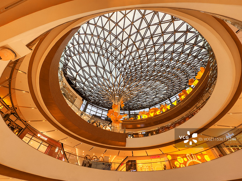 现代化购物中心景观图片素材