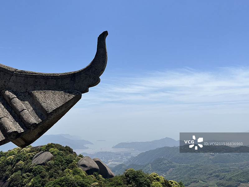 晴朗天空下的太姥山图片素材