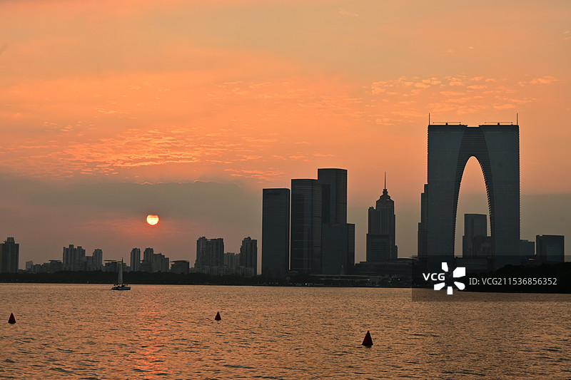 日落时的金鸡湖图片素材