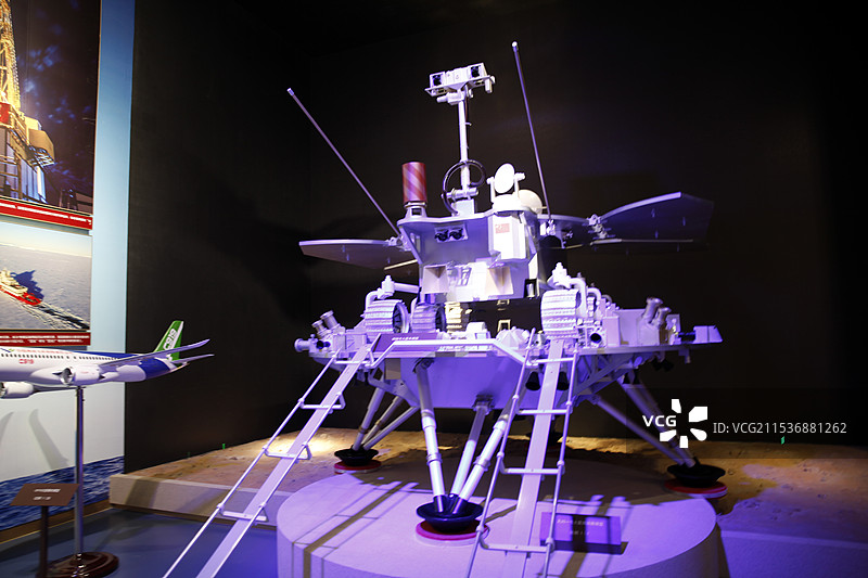 北京中国共产党党史展览馆登月车图片素材