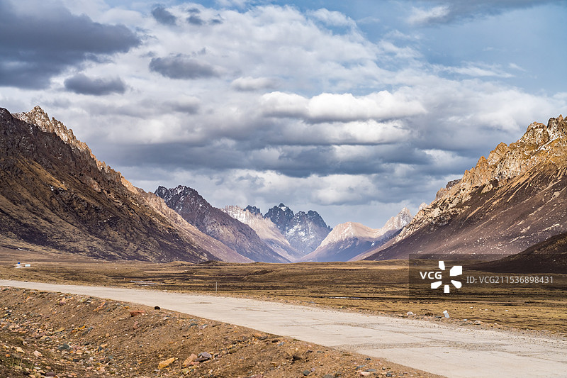 青海年保玉则景区图片素材