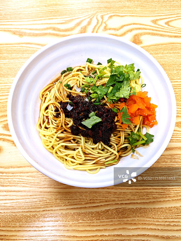 热干面食物特写图片素材