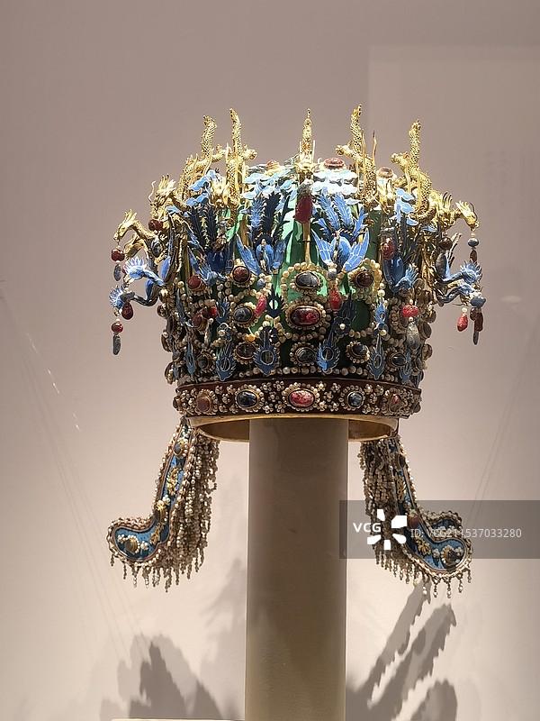 国家博物馆文物-孝端皇后皇冠图片素材