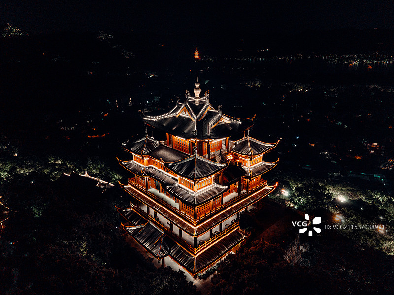 杭州吴山城隍阁夜景航拍图片素材