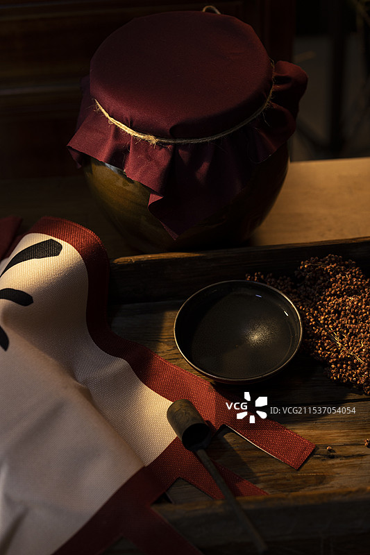 纯粮食白酒图片素材