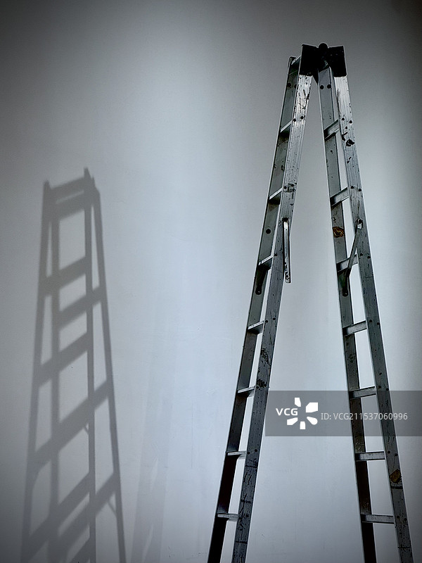美术馆内梯子图片素材