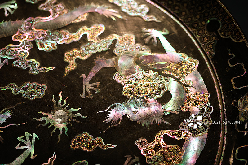 黑漆嵌螺钿云龙纹圆盘大道之行儒家文化特展故宫博物院图片素材