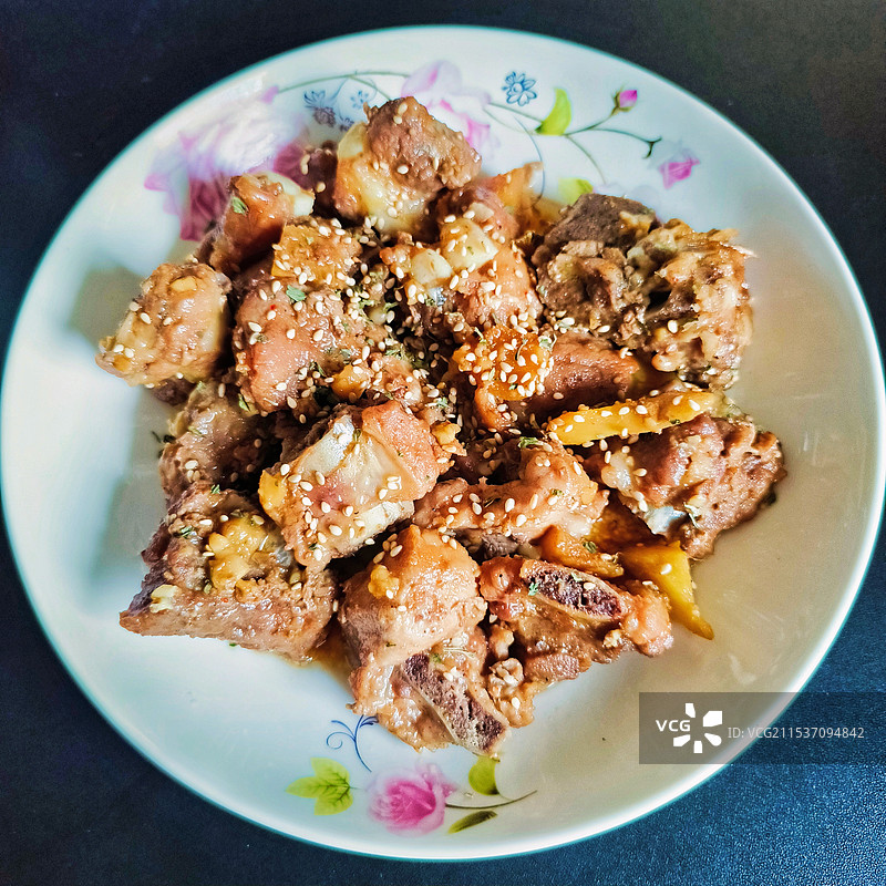 广东潮汕美食姜焖沙茶排骨图片素材