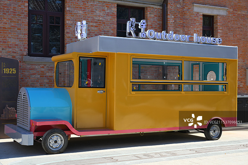 二次元，车图片素材