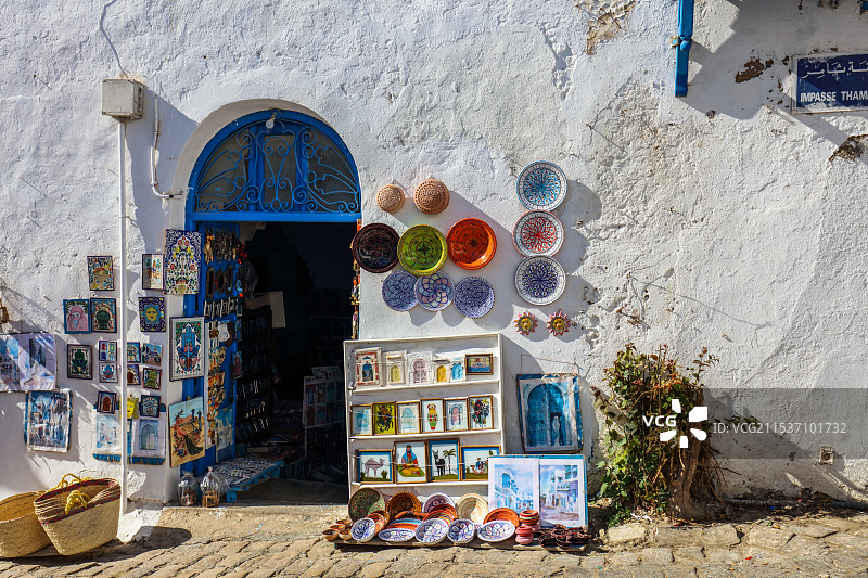 突尼斯蓝白小镇的艺术气息图片素材