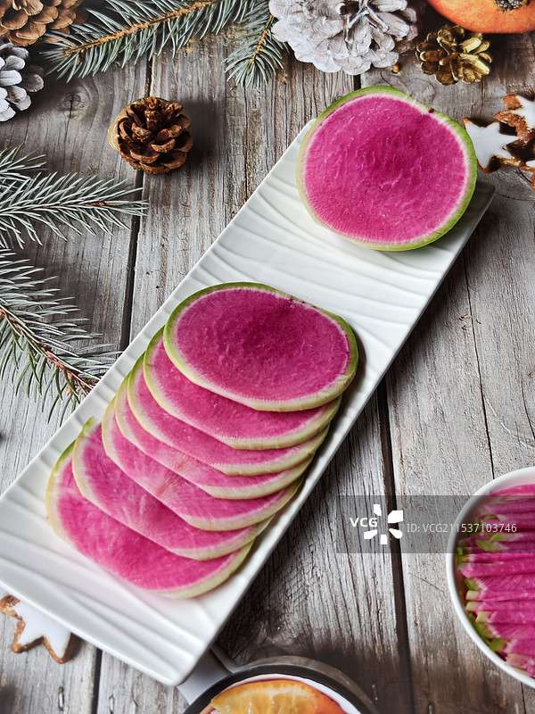 紫心萝卜图片素材