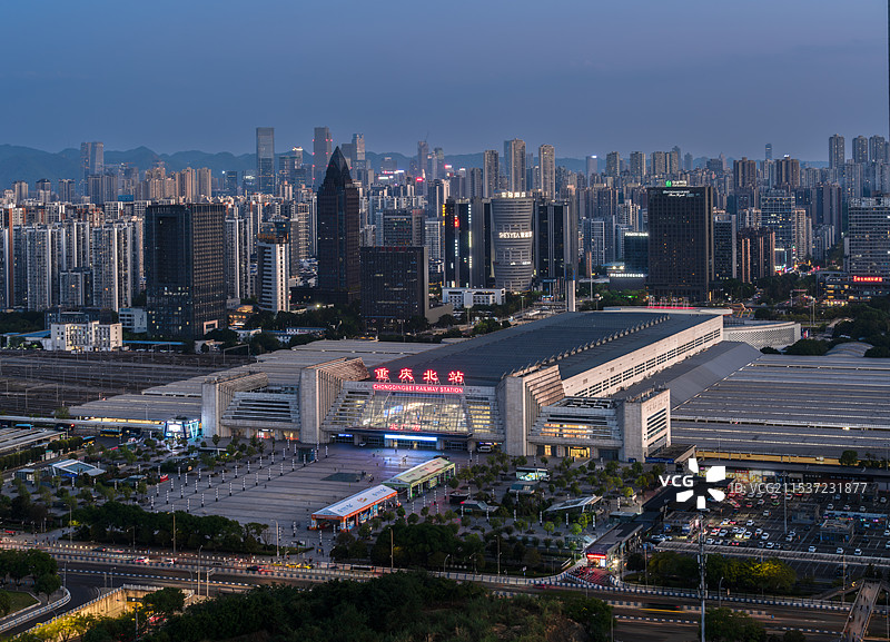 重庆北站北广场火车站夜景图片素材