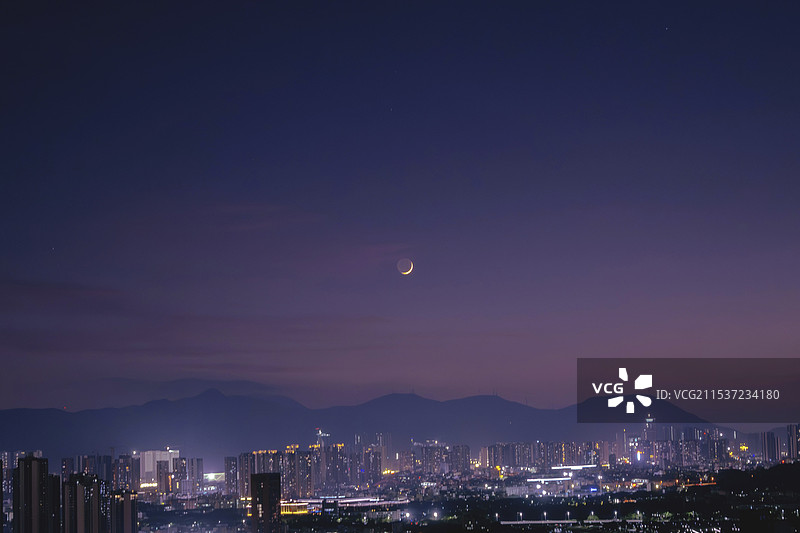 月色小城风光图片素材