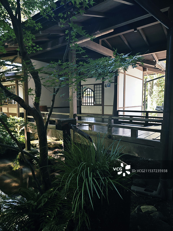 日本京都三千院宁静幽静日式园林竹流水图片素材