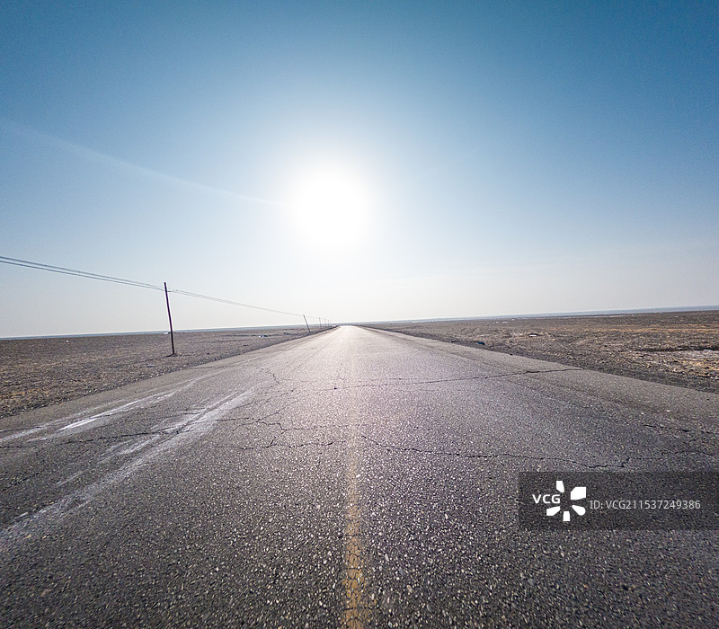 冬季 汽车广告背景图  国道219图片素材