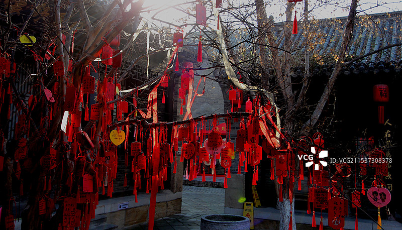 爱情美好许愿树图片素材