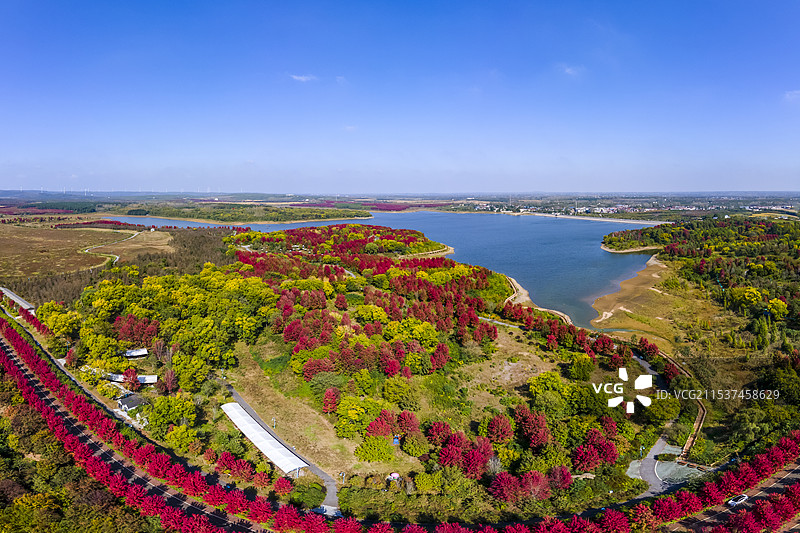 航拍南京六合区大泉湖风光图片素材
