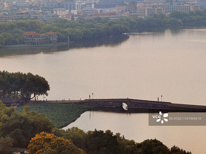 西湖断桥高视角图片素材