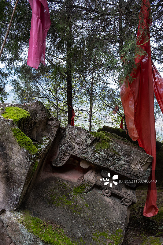 四川巴中通江白乳溪石窟图片素材