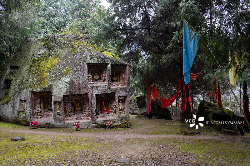 四川巴中通江白乳溪石窟图片素材