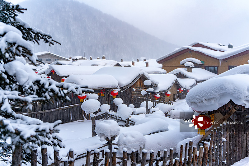 中国雪乡 林海雪原 雪檐 冰棱 白原 素林 晶枝 雪道 寒溪 玉峰 素岭 冷杉 琼枝图片素材
