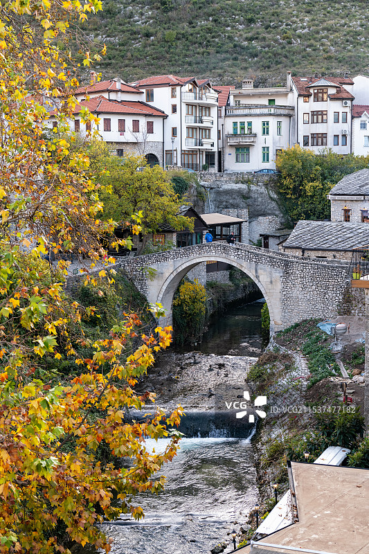 波黑莫斯塔尔古桥图片素材