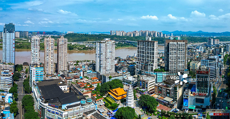 泸州 电视塔 报恩塔 东门口 摩尔国际酒店 沱江一桥 江阳区 国窖大桥图片素材