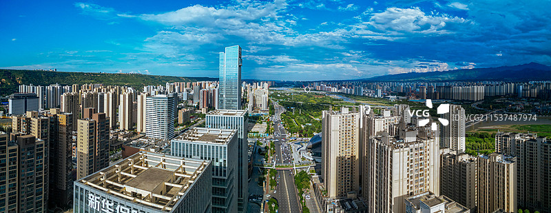 宝鸡 宝鸡大剧院 国金中心 银泰 青铜器博物院 秦文化广场 石鼓阁图片素材