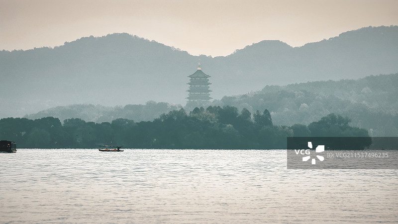 杭州西湖雷峰塔图片素材