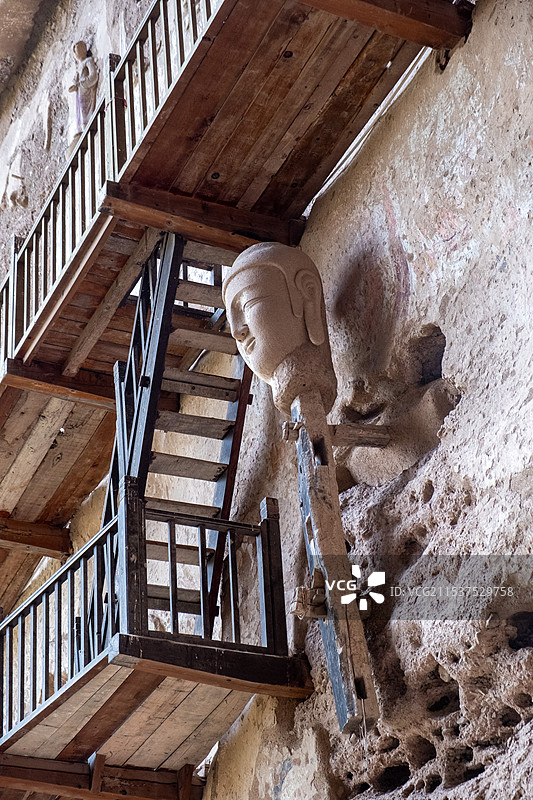 甘肃天水武山水帘洞石窟群千佛洞图片素材