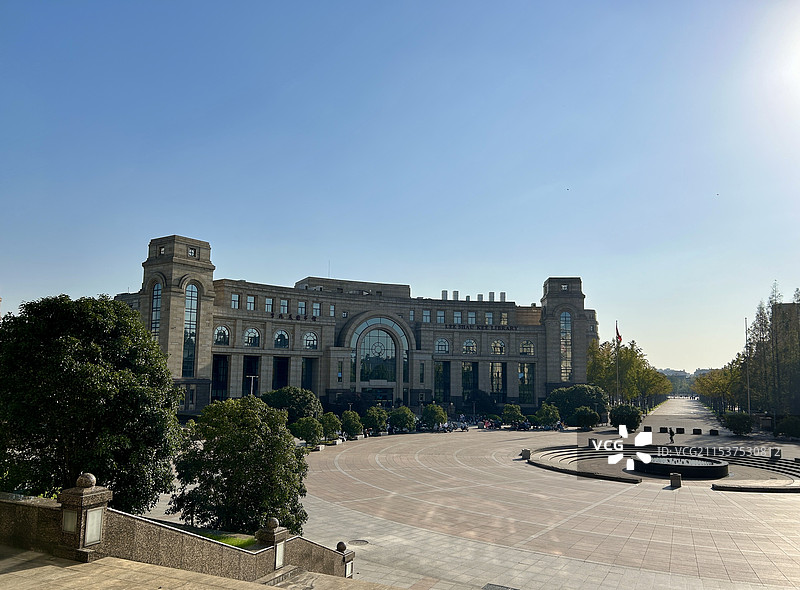 复旦大学江湾校区李兆基图书馆图片素材