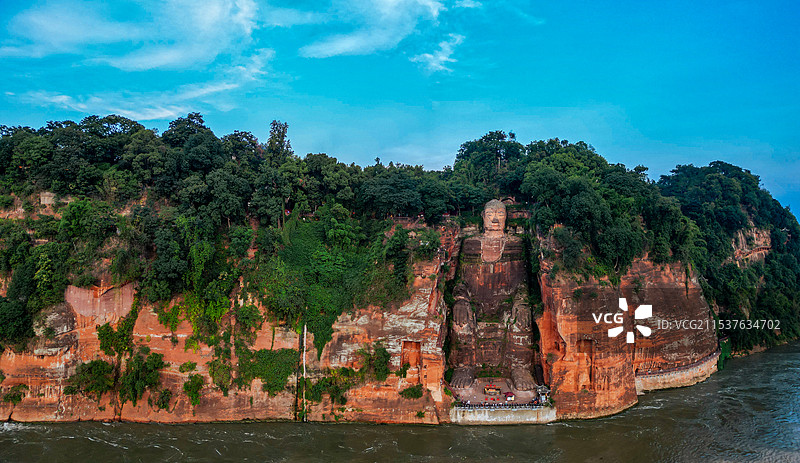 乐山 乐山大佛 灵宝塔 桂华寺  旅游广场 会江门图片素材