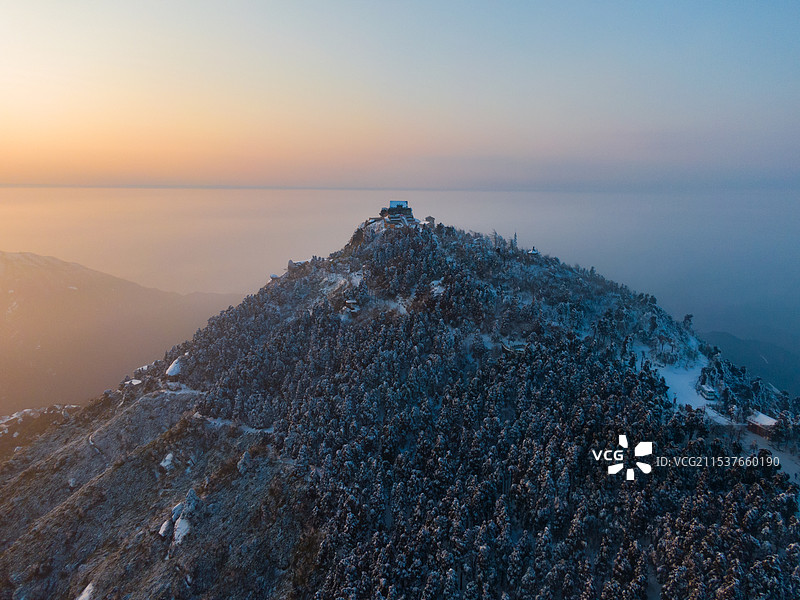 黄昏的南岳祝融峰图片素材