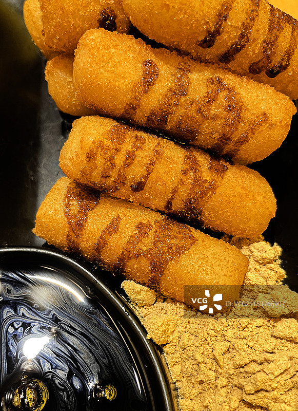 糍粑红糖黄豆粉糍粑图片素材