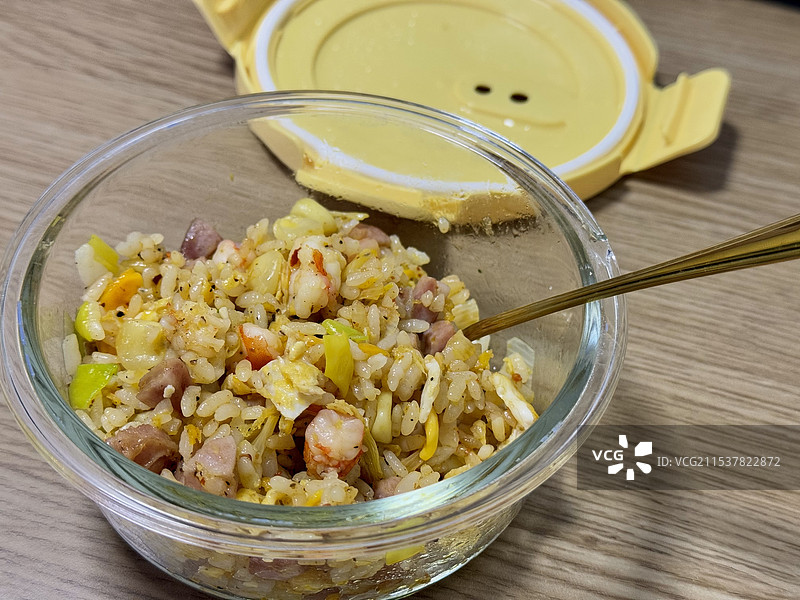 自制鸡蛋虾仁炒饭图片素材