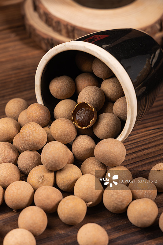 桂圆干静物摄影古朴场景图图片素材