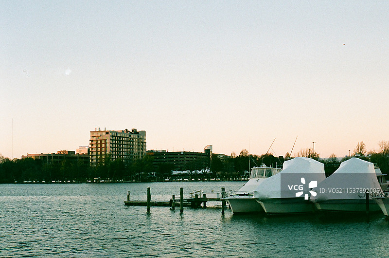 美国马萨诸塞州萨默维尔冬季风景图片素材