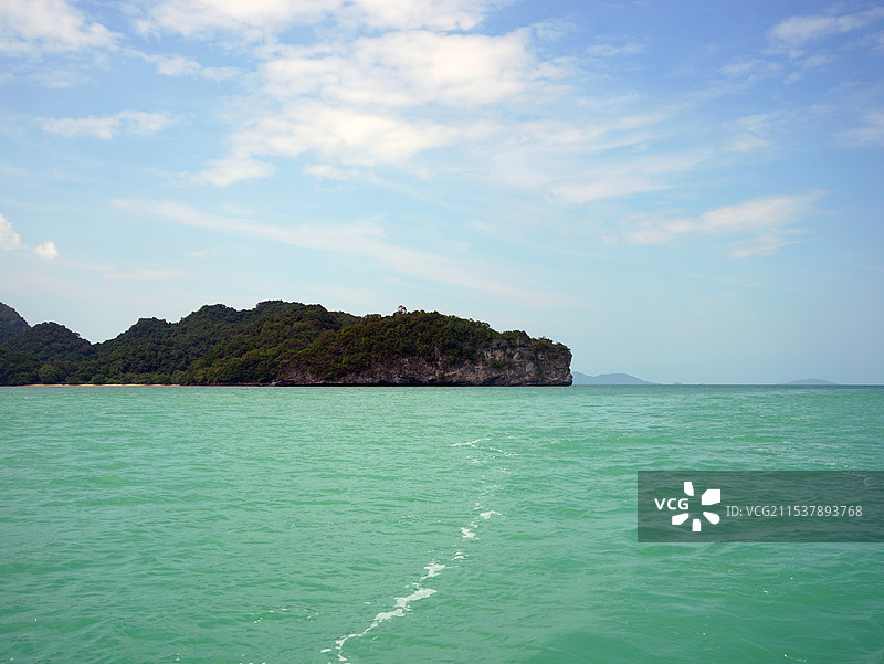 泰国苏梅岛岛屿与海面图片素材