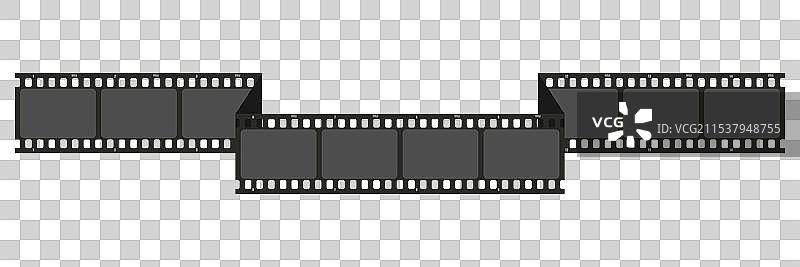 折叠的长电影胶卷带，孤立在白色背景上图片素材