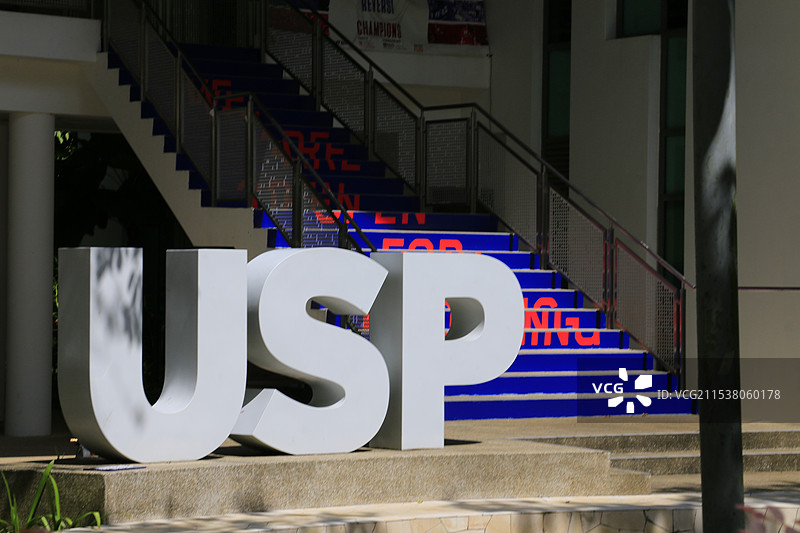 新加坡城市印象-新加坡国立大学、鱼尾狮公园、博物馆、滨海湾、教堂与西式建筑图片素材