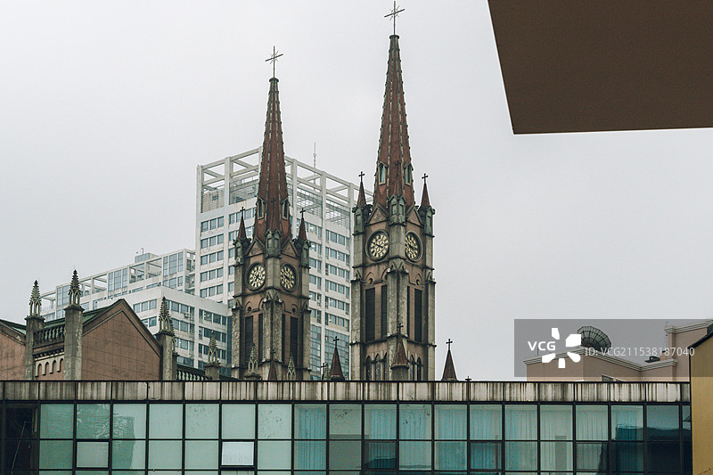 浙江宁波药行街天主教堂的圣诞节图片素材