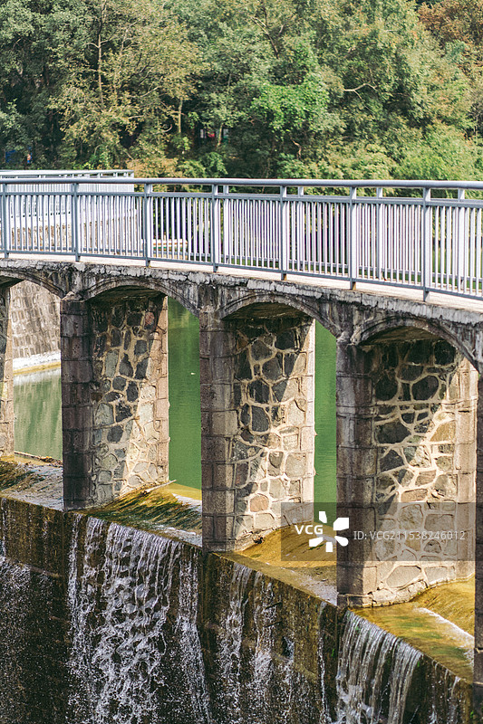 溧阳 | 平桥石坝亚洲最大的浆砌石拱坝图片素材