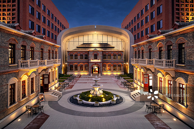南通张謇企业家学院夜景图片素材
