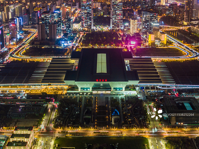 郑州东站夜景图片素材