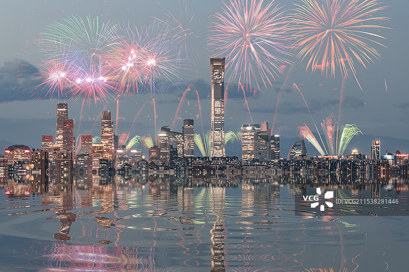 北京国贸CBD城市夜景，北京烟花，新年烟花，烟花表演，元旦烟花，烟花，节日烟花图片素材
