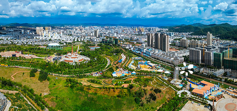 楚雄 市民广场 龙江公园 体育馆 博物馆 楚雄师范 十月太阳历文化园 彝人古镇图片素材