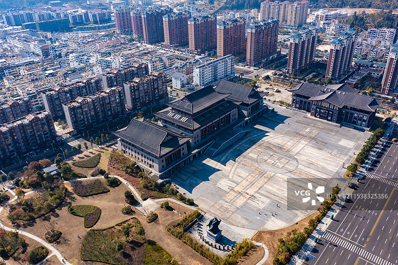 航拍江西赣州崇义县城市风光图片素材