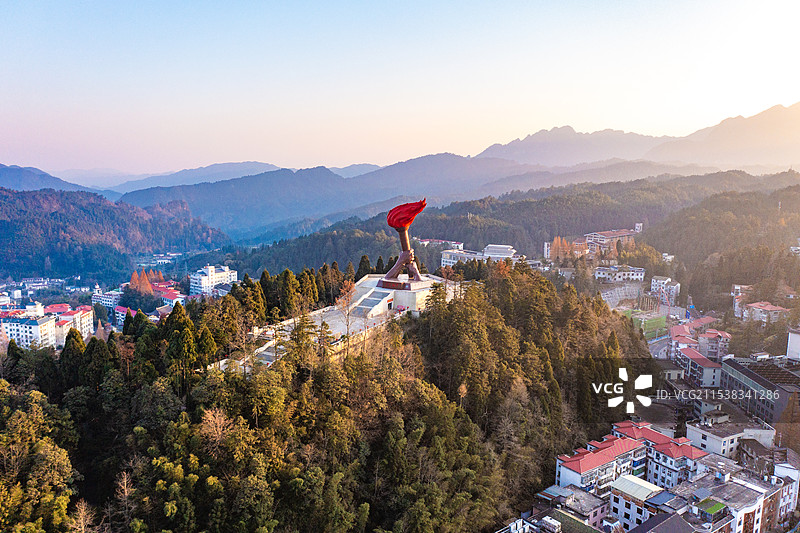 航拍江西吉安井冈山市茨坪镇井冈山景区图片素材