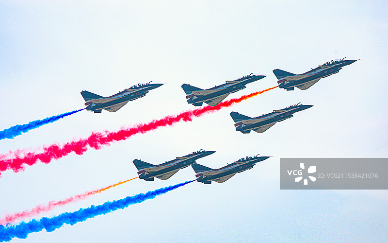 2024年中国国际航展珠海航展精彩瞬间航空表演和静态展示图片素材